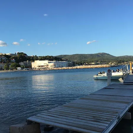 Bandol, Vue Panoramique Sur La Mer, La Plage, Le Port דירה