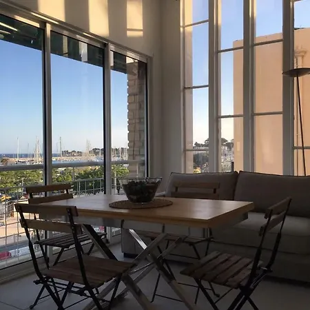 Bandol, Vue Panoramique Sur La Mer, La Plage, Le Port דירה בנדול